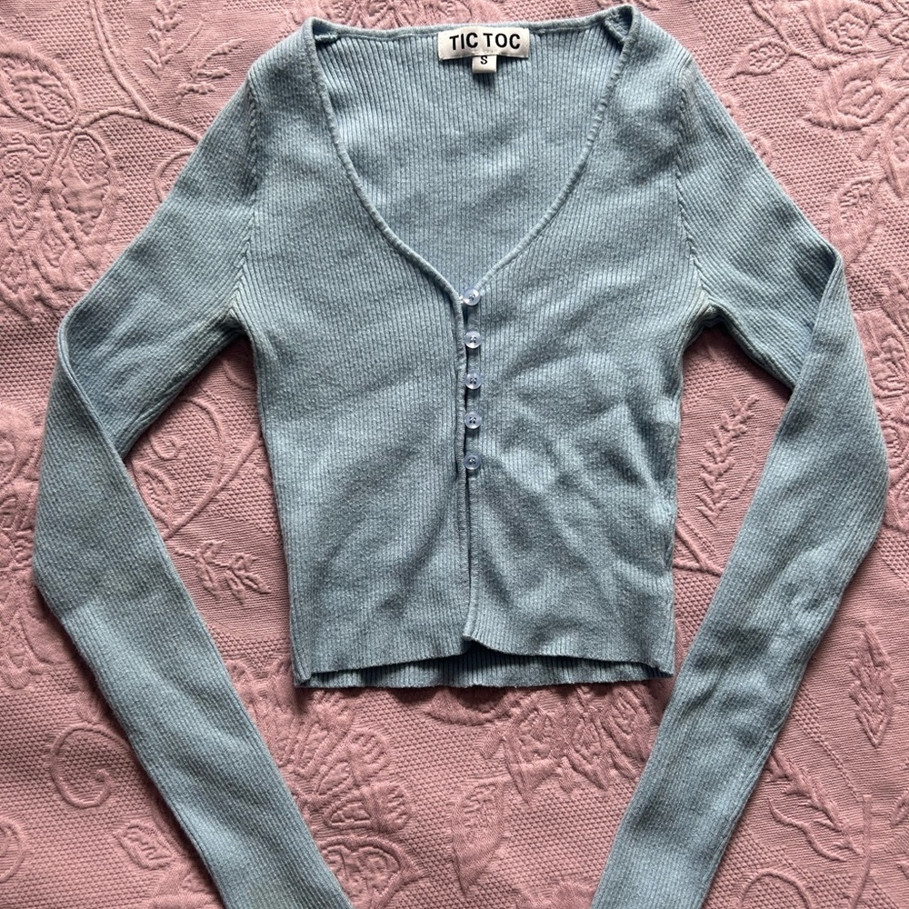 Light Blue Cropped Ribbed Cardigan